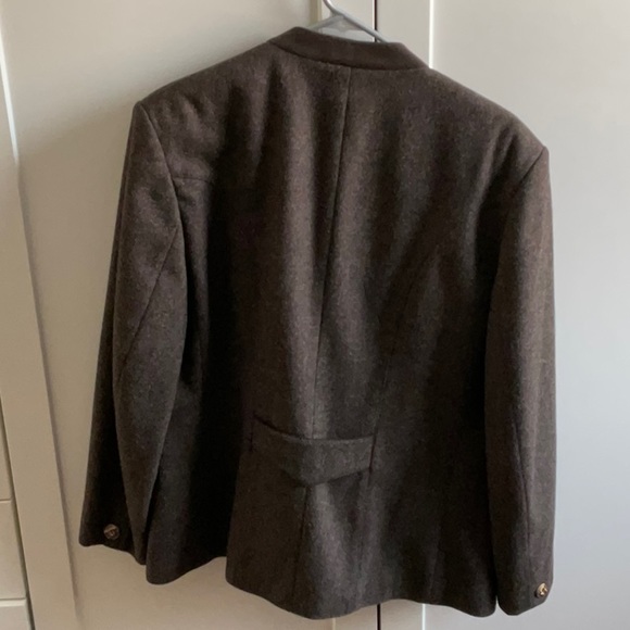 Brown Austrian jacket - Picture 7 of 7